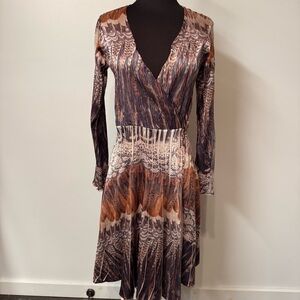 Komarov Printed V-Neck Long Sleeve Dress in Brown & Black